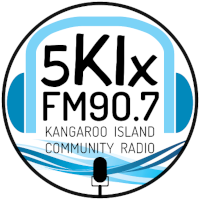 [5KIxFM90.7 Logo]